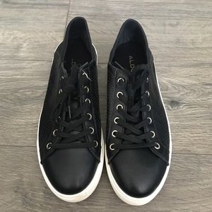 Black Aldo shoes women’s 8